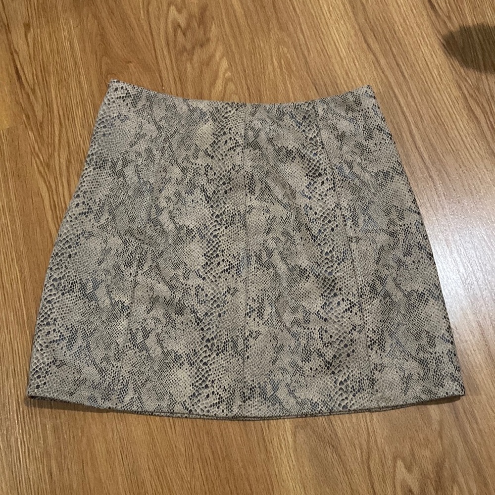 Women’s Mini Snake Print Skirt